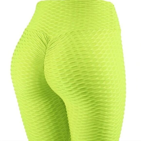 NWT True Rock Honeycomb Booty Scrunch Biker Shorts - Size S/M - Picture 2 of 5